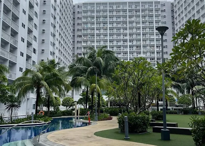 Wawa's Oasis J 2-bedroom Near Ccp, Moa, Naia, Picc, Star World Trade Center & Us Embassy Aparthotel *